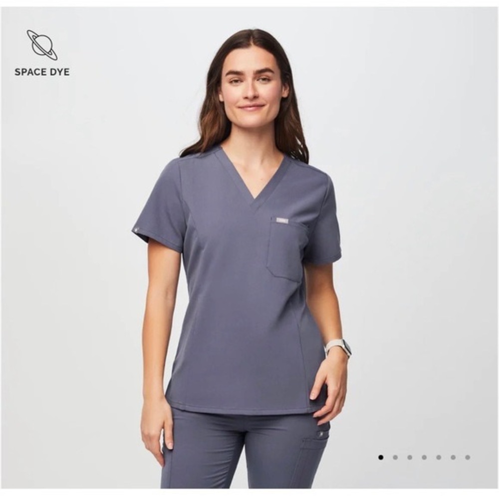 Figs small Catarina top in Space Navy